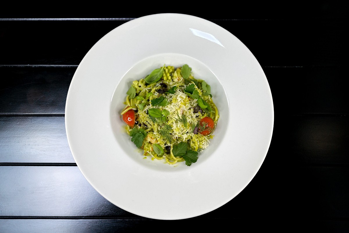 Паста з кальмаром та креветкою