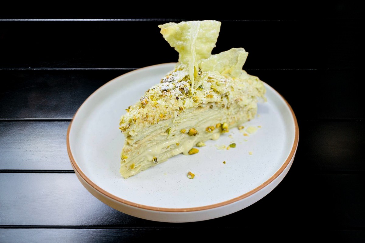 Фісташковий 